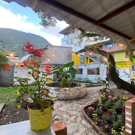 Garden House Hostal Baños Esterno foto