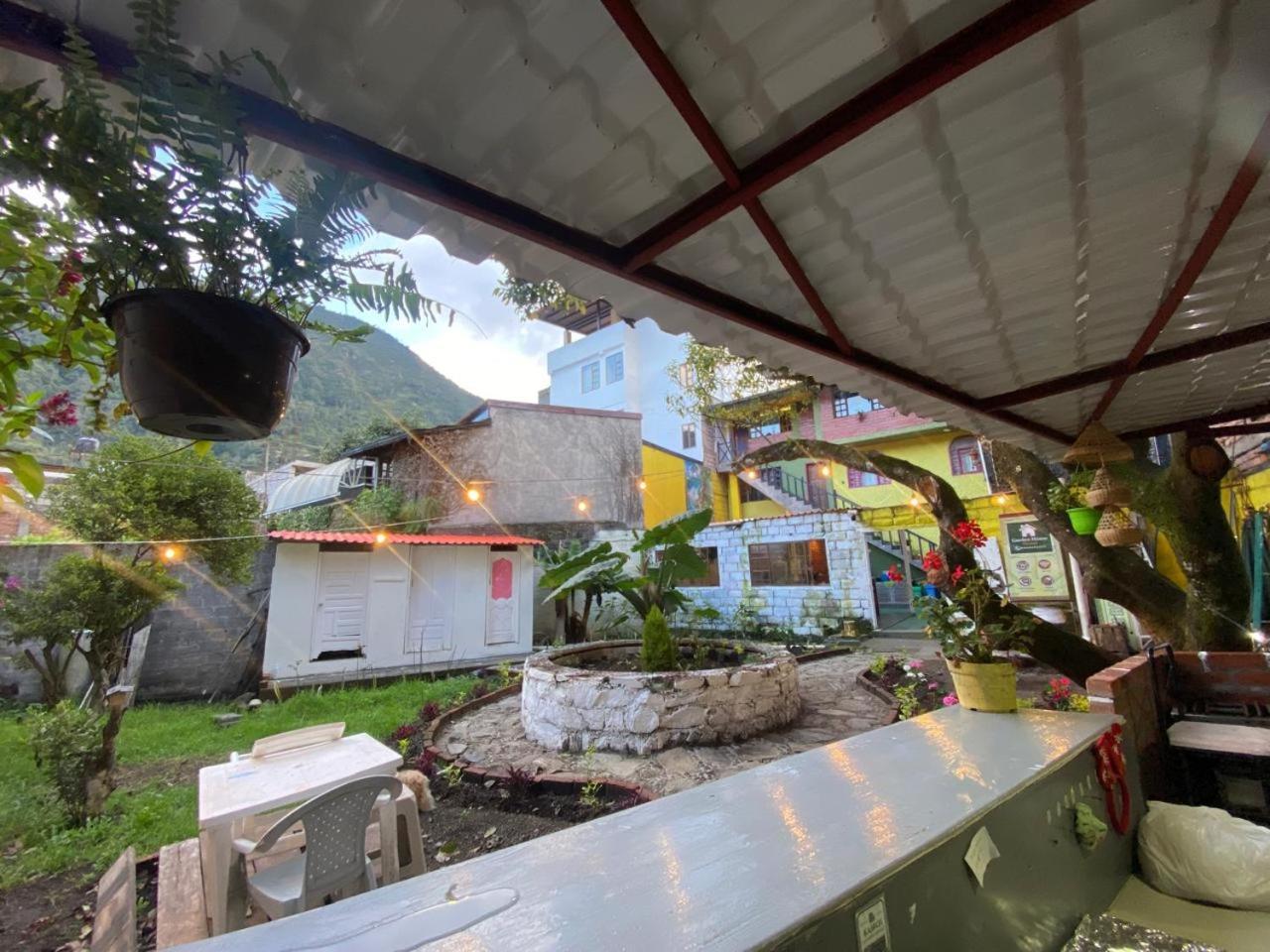 Garden House Hostal Baños Esterno foto