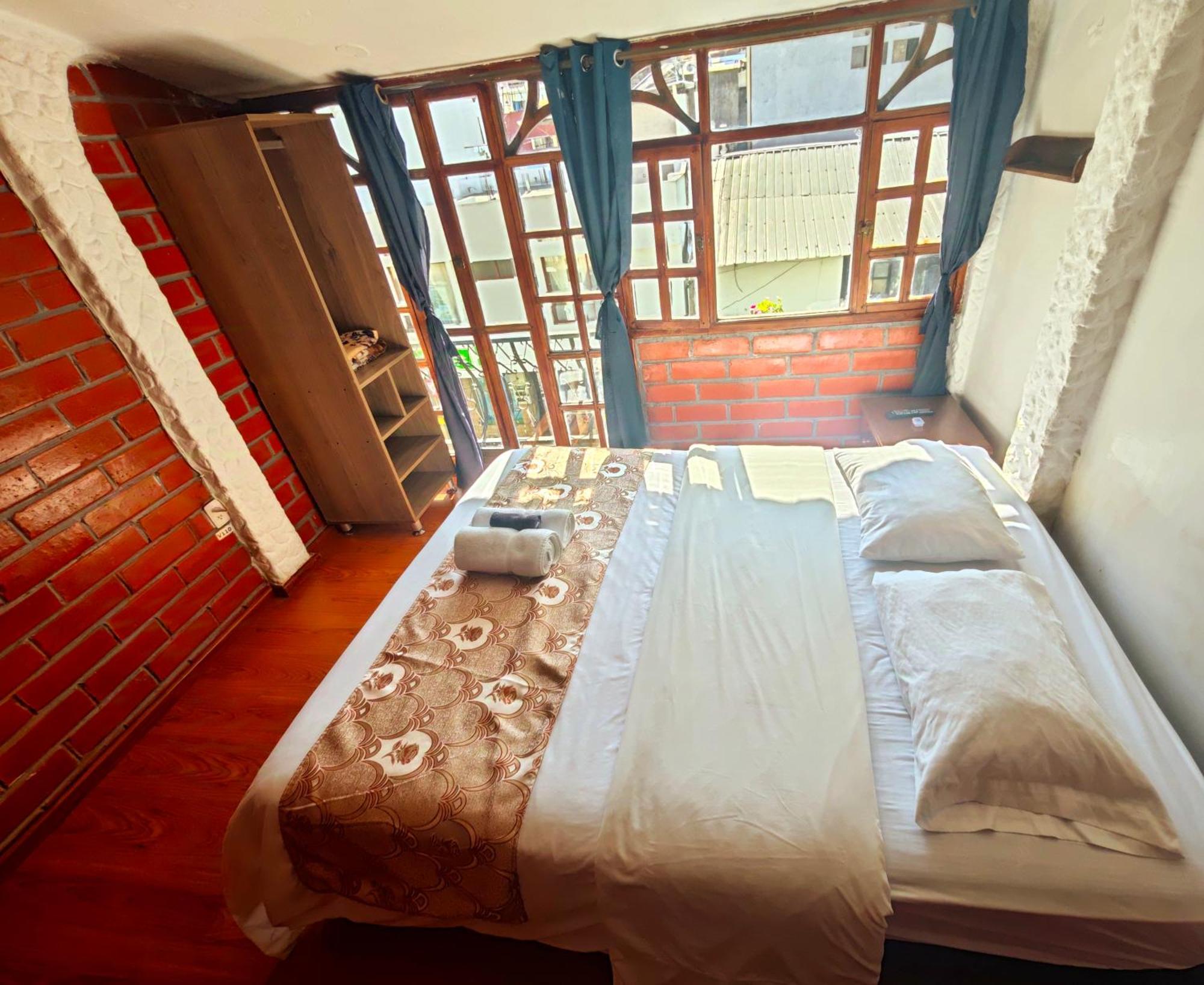Garden House Hostal Baños Esterno foto